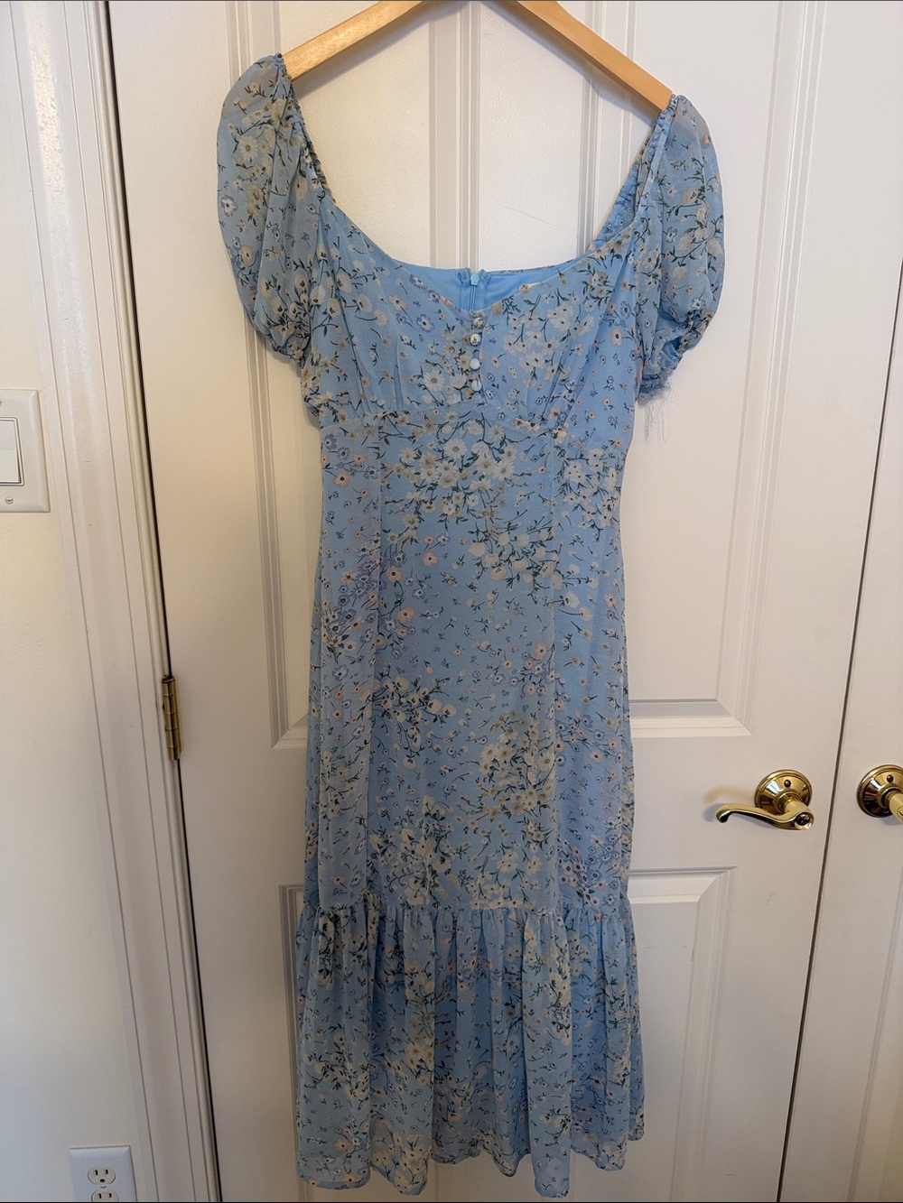 Altar'd State Powder Blue Floral Puff-Sleeve Midi Dress